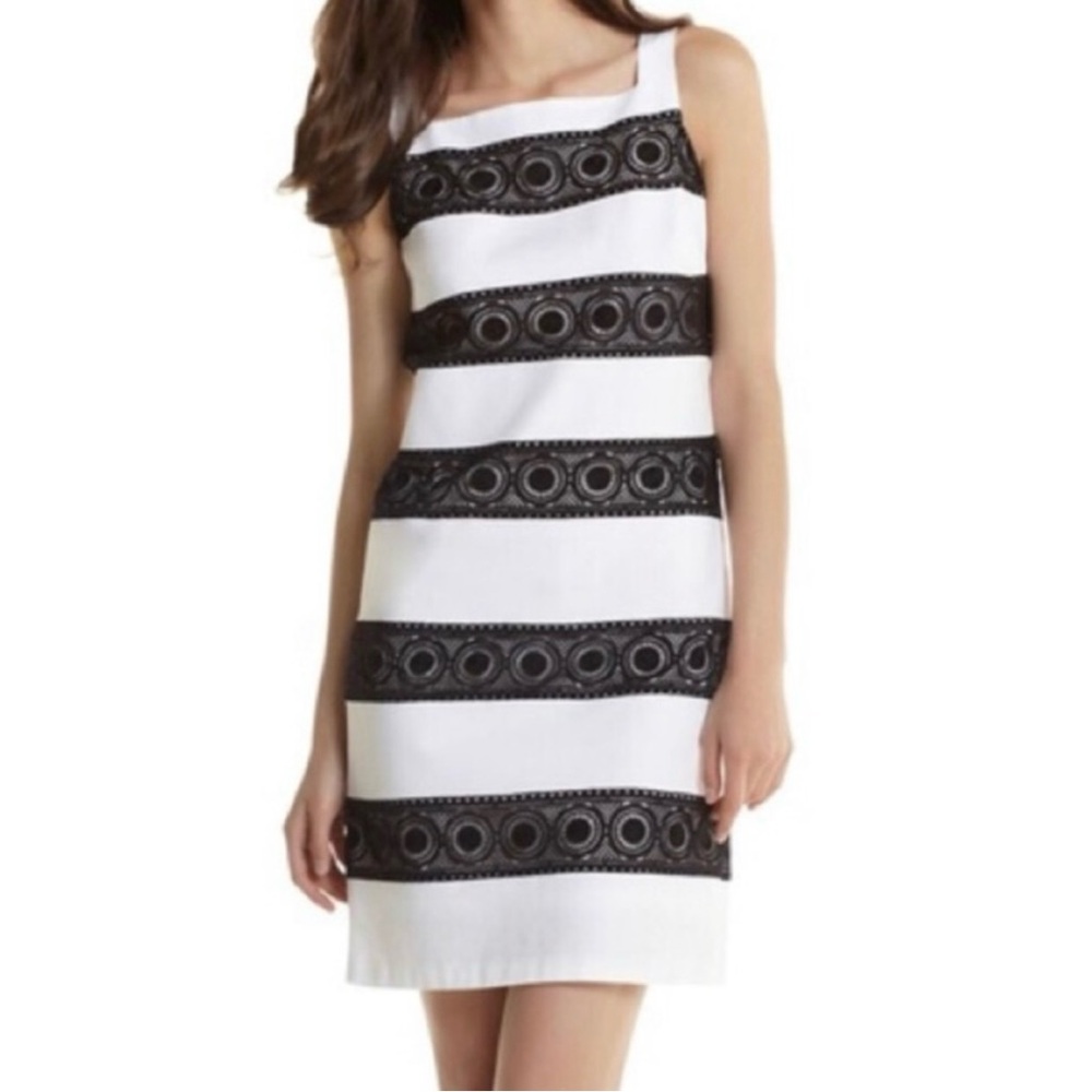 White House Black Market Womens White Dress w/dec black trim stripes SZ-2 NWT.